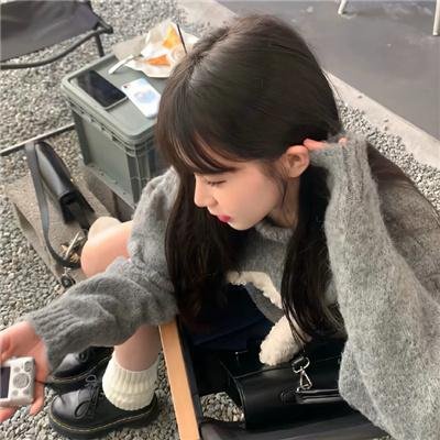 春花娇美可人儿